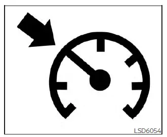 Nissan Kicks cruise control warning indicator displayed in instrument cluster