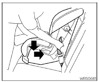 Nissan Kicks tightening forward-facing child restraint with seat belt step 6